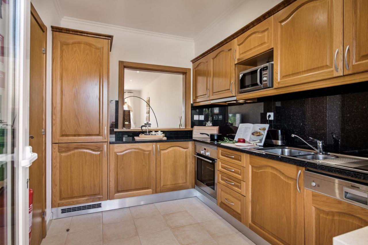 Beautiful Two Bedroom Apartment With Roof Terrace Carvoeiro  Buitenkant foto