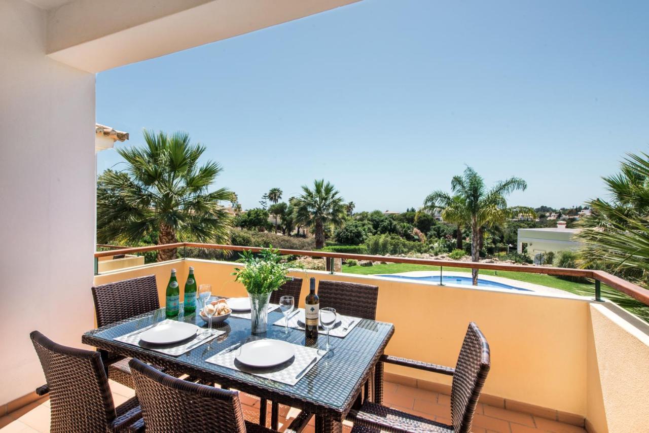 Beautiful Two Bedroom Apartment With Roof Terrace Carvoeiro  Buitenkant foto